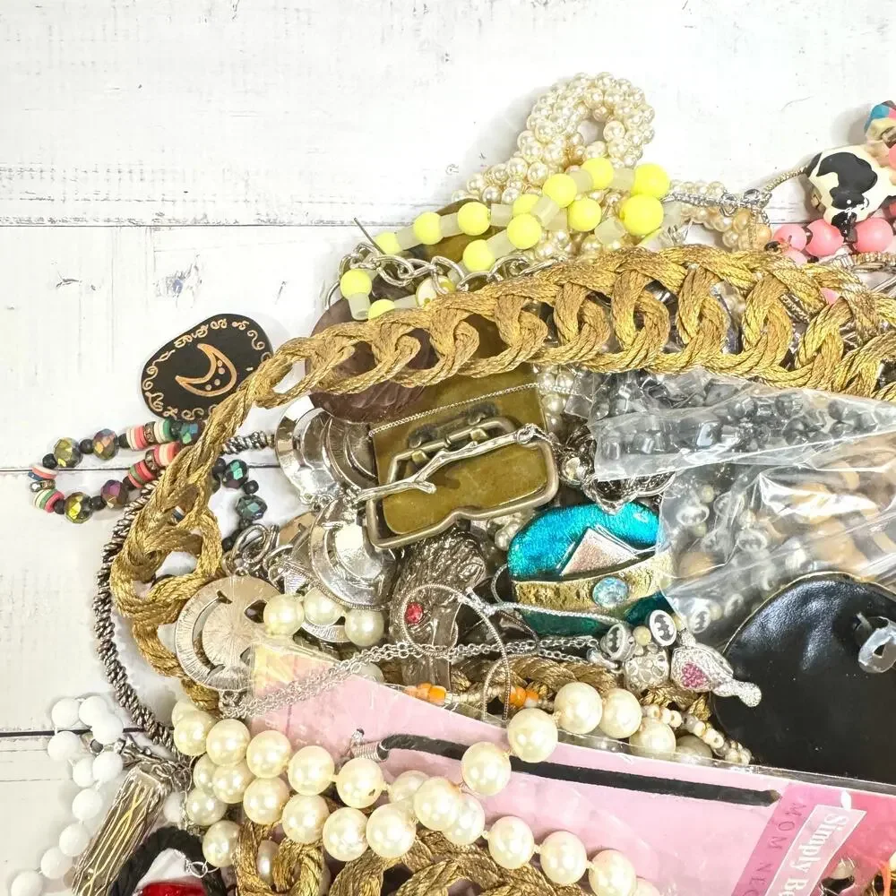 Unbranded this lot